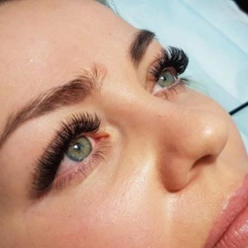 Уроки наращивания ресниц для начинающих. Техники и технологии наращивания ресниц 11