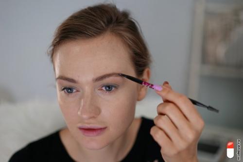 Как создать макияж под анджелину Джоли для ежедневного использования. Звезды показывают: макияж в стиле Анджелины Джоли