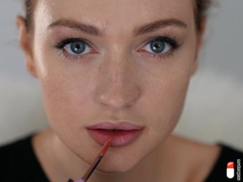 Как создать макияж под анджелину Джоли для ежедневного использования. Звезды показывают: макияж в стиле Анджелины Джоли