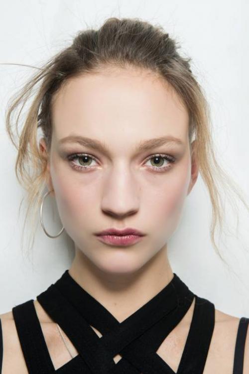 Какие типы палетки теней существуют. 7 достойных палеток для макияжа глаз: рейтинг