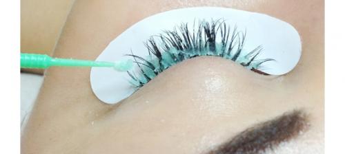 Как снять наращённые ресницы и не лишиться своих. Чем можно снимать? 03 Как снять наращённые ресницы и не лишиться своих. Чем можно снимать? 03