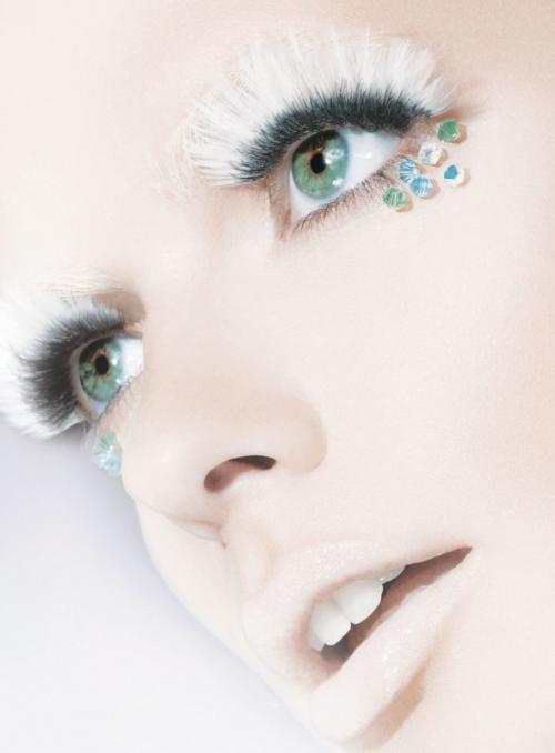 Накрасить ресницы: 9 способов сделать глаза более выразительными 15 Накрасить ресницы: 9 способов сделать глаза более выразительными 15