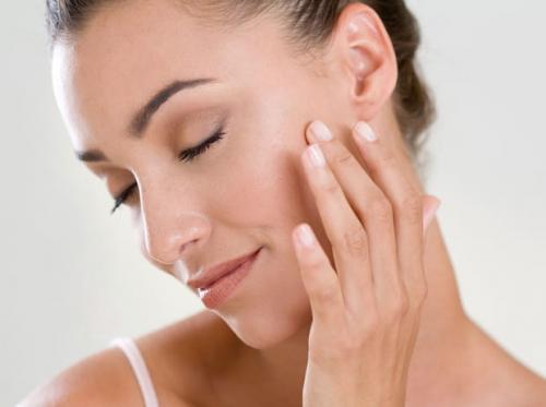 Как ухаживать за кожей с комедонами. Причины появления акне 06