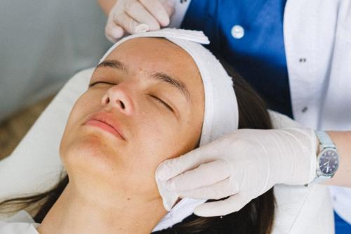 Уход за кожей с акне. Почему образуются прыщи 01 Уход за кожей с акне. Почему образуются прыщи 01