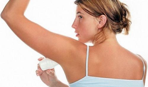 Потеть перед месячными. Потоотделение перед месячными