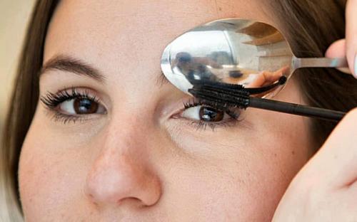 Как завить ресницы, чтобы они держались. Как можно завивать ресницы