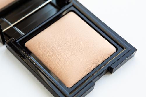 11 лучших рассыпчатых пудр для лица. GOSH Mineral Powder 14