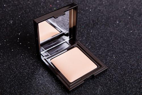 11 лучших рассыпчатых пудр для лица. GOSH Mineral Powder 13