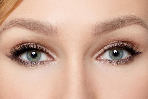 Как клеить и снимать пучковые ресницы в домашних условиях. Особенности, плюсы и минусы процедуры 06