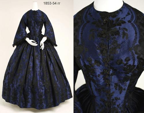 Какие другие знаменитые костюмы были созданы после синего платья брюнетки. Синий цвет в подлинных платьях XIX-начала XX веков.