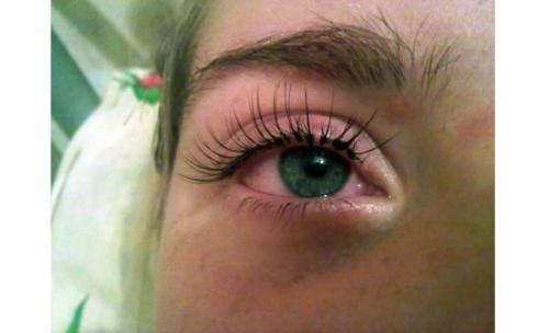 Красные глаза после наращивания ресниц. Причины покраснения глаз после наращивания 01 Красные глаза после наращивания ресниц. Причины покраснения глаз после наращивания 01