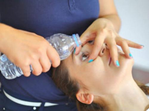 Химическая травма глаза. Химический ожог глаза