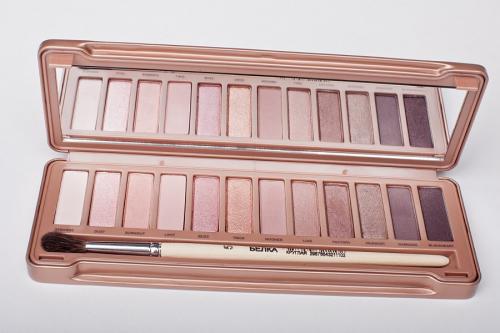 Можно ли использовать ретрактируемую кисть для губ для нанесения других видов макияжа. Подойдут ли художественные кисти для макияжа? Тест-драйв