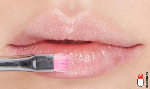 Как долго должна продержаться губная помада с кисточкой. Губная гармония: как правильно хранить помаду