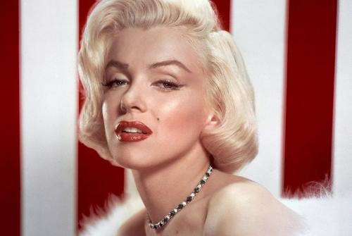 Форма глаз Мэрилин Монро. Мэрилин Монро без макияжа, редкие фото ретро-красотки