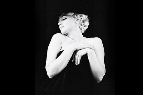 Как повторить макияж в стиле Мэрилин Монро. 8 секретов визажиста Мэрилин Монро, которые превратили обычную девушку в икону стиля 06