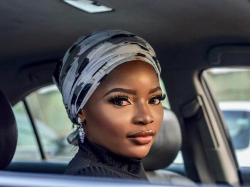 Как можно предотвратить выпадение наращенных ресниц. Как сохранить внешний вид наращенных ресниц, как можно дольше?