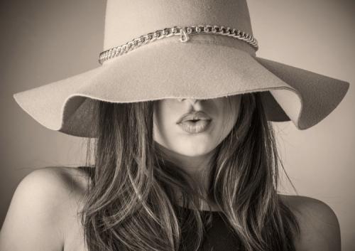 Как можно предотвратить выпадение наращенных ресниц. Как сохранить внешний вид наращенных ресниц, как можно дольше?