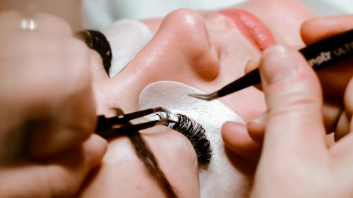 Какие виды наращивания ресниц могут вызывать ослабление ресниц. Виды наращивания ресниц