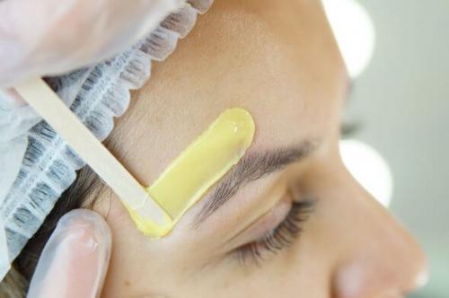 Коррекция бровей воском плюсы и минусы. Оформление бровей воском — особенности