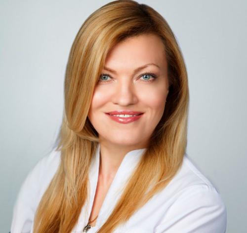 Применение воска для коррекции бровей в домашних условиях. Особенности процедуры 17 Применение воска для коррекции бровей в домашних условиях. Особенности процедуры 17