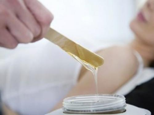 Применение воска для коррекции бровей в домашних условиях. Особенности процедуры 13 Применение воска для коррекции бровей в домашних условиях. Особенности процедуры 13