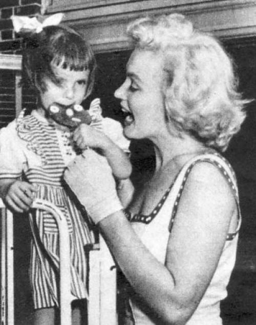 Мэрилин Монро носила парик. Обнаружены неизвестные факты о Мэрилин Монро