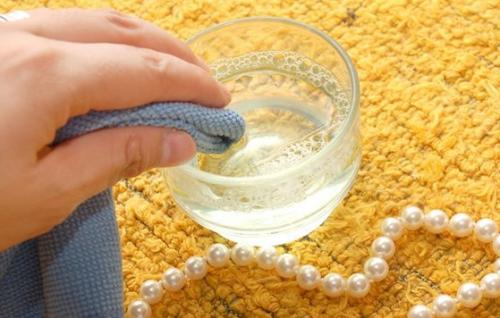 Тонкости ухода за жемчугом. Враг жемчуга —, как правильно хранить изделия в домашних условиях. 10 Тонкости ухода за жемчугом. Враг жемчуга —, как правильно хранить изделия в домашних условиях. 10