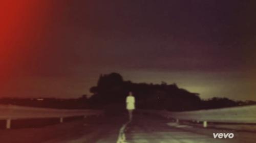 Песня Ланы про умершую подругу перевод. Сюжет и героини клипа Lana Del Rey — Summertime Sadness