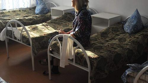 Страшные болезни и тайный сын: как изменилась жизнь семьи 01