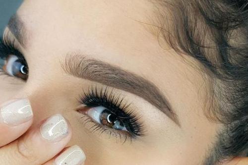 Лисий эффект изгиб л. Какой форме глаз подойдет изгиб L?