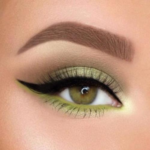 10 ярких идей макияжа для зеленых глаз. 7 самых ярких и модных макияжей для зеленых глаз 22