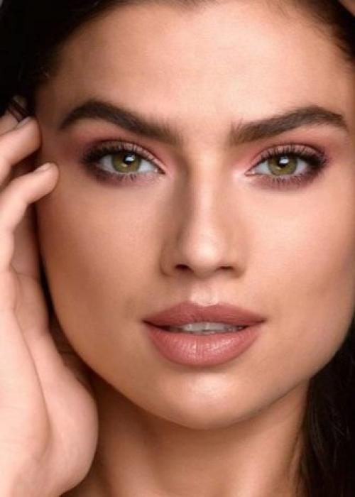 Идеальный макияж для зеленых глаз. Макияж для зеленых глаз 10 Идеальный макияж для зеленых глаз. Макияж для зеленых глаз 10