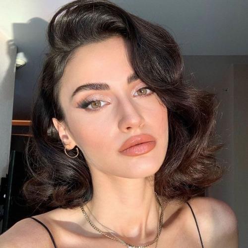 Зеленый макияж для карих глаз. Макияж для зелено-карих глаз: какую палитру цветов подобрать?