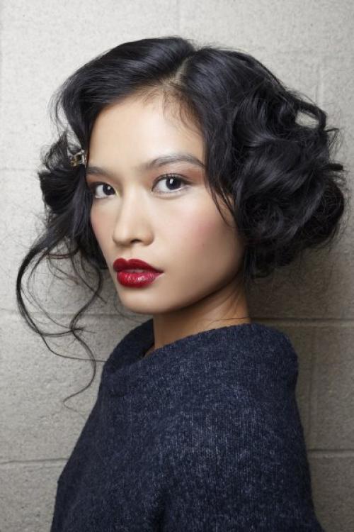 Какие оттенки и текстуры лучше всего подходят для соблазнительного макияжа. Игривое настроение: как сделать сексуальный макияж?