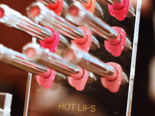 Какие цвета губ наиболее популярны среди мужчин. Какой цвет помады предпочитают мужчины?