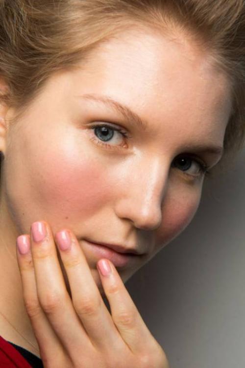 Могут ли мужчины ошибаться в восприятии яркого макияжа. «Не надо прятать губы под помадой!»: что думают мужчины о макияже?