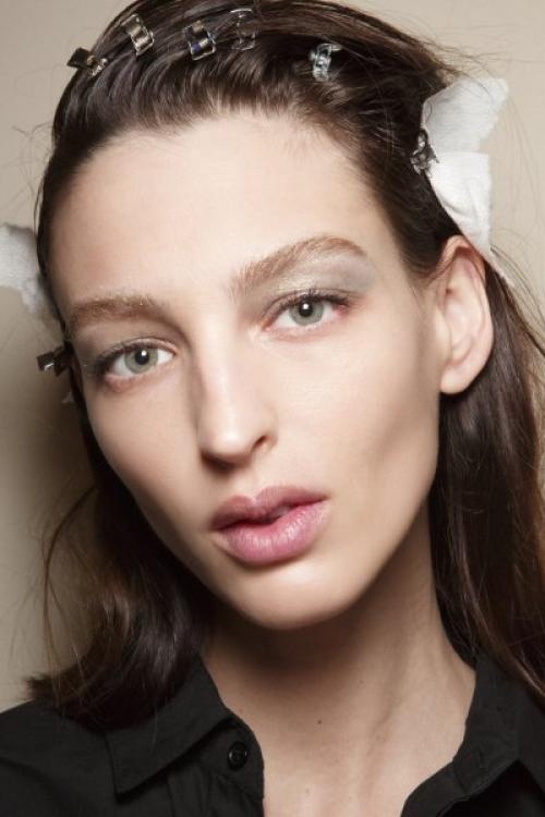 Какие оттенки и текстуры лучше всего подходят для соблазнительного макияжа. Игривое настроение: как сделать сексуальный макияж?