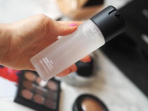 Лучшие бюджетные праймеры для лица. ТОП-10 лучших баз под макияж