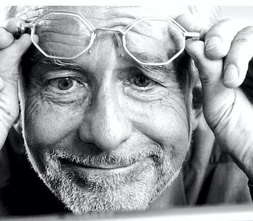 Почему слезятся и краснеют глаза после наращивания ресниц. Какие последствия для глаз могут быть после наращивания ресниц? 06 Почему слезятся и краснеют глаза после наращивания ресниц. Какие последствия для глаз могут быть после наращивания ресниц? 06