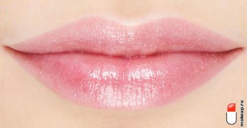 Кисточка для макияжа губ силиконовая. Как увеличить губы с помощью макияжа?