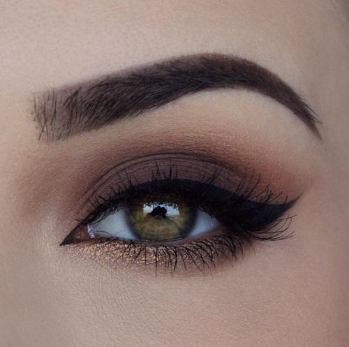 Секреты макияжа, которые сводят мужчин с ума 04 Секреты макияжа, которые сводят мужчин с ума 04