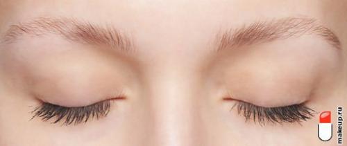 Как правильно наносить средство для бровей для естественного эффекта. Рейтинг гелей для бровей по мнению редакции MakeUp.ru : топ-2