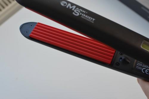 Какие инструменты и средства необходимы для создания прически коб. Что нужно купить стилисту по причёскам?