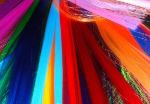 Какие дополнительные украшения можно использовать с прической коб. Создание причёски с канекалоном: оригинальный образ доступен каждому