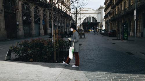 Какие страны испытали особые трудности в борьбе с вирусом, и какие меры были приняты для обеспечения безопасности граждан. 10 стран, установивших самые жесткие карантинные меры в борьбе с коронавирусом