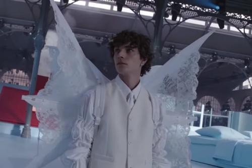 Лана дель Рей вернулась к своему натуральному цвету волос: почему это вызвало такой ажиотаж 09