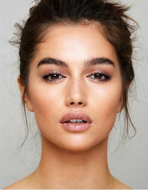 7 простых приёмов макияжа для начинающих: как преобразить свой образ быстро и легко 19 7 простых приёмов макияжа для начинающих: как преобразить свой образ быстро и легко 19