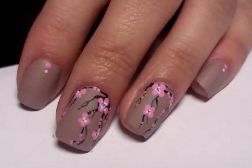 Маникюр серый с розовым. Серо-розовый маникюр: новинки