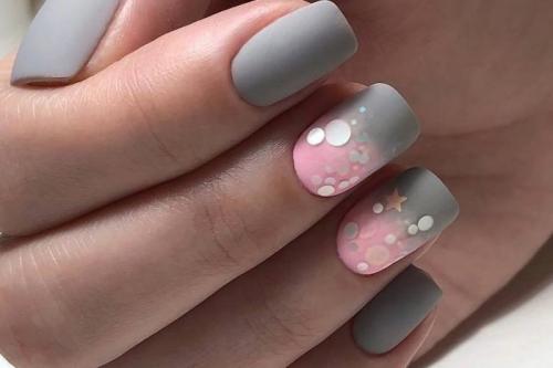Маникюр серый с розовым. Серо-розовый маникюр: новинки
